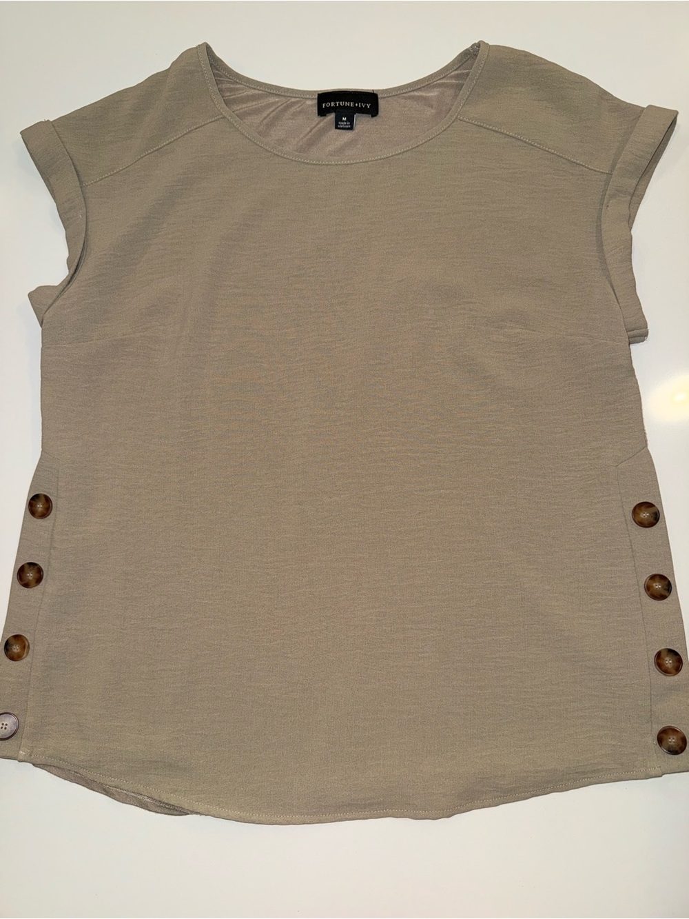 Fortune + Ivy Taupe Short-Sleeve Button-Side Top